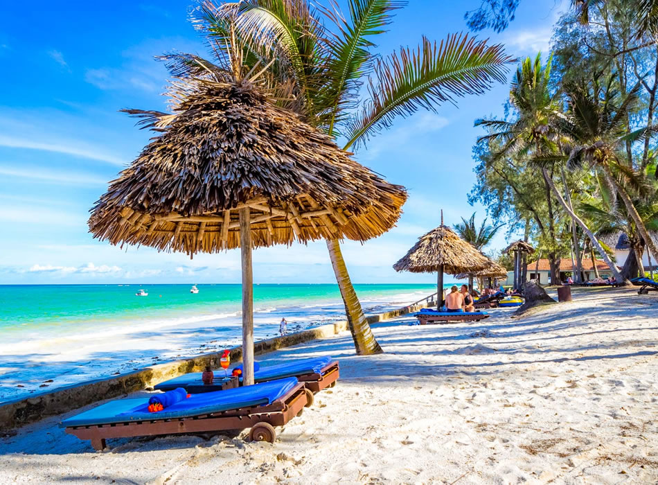 Valentines Beach trip by Belli Asili Voyages offering the best Beach Valentine's Safari Escape